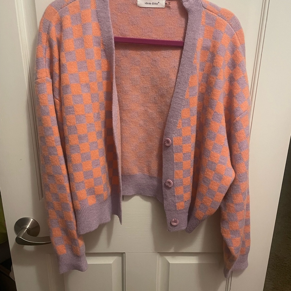NWOT Pink and Purple Checkered Sweater